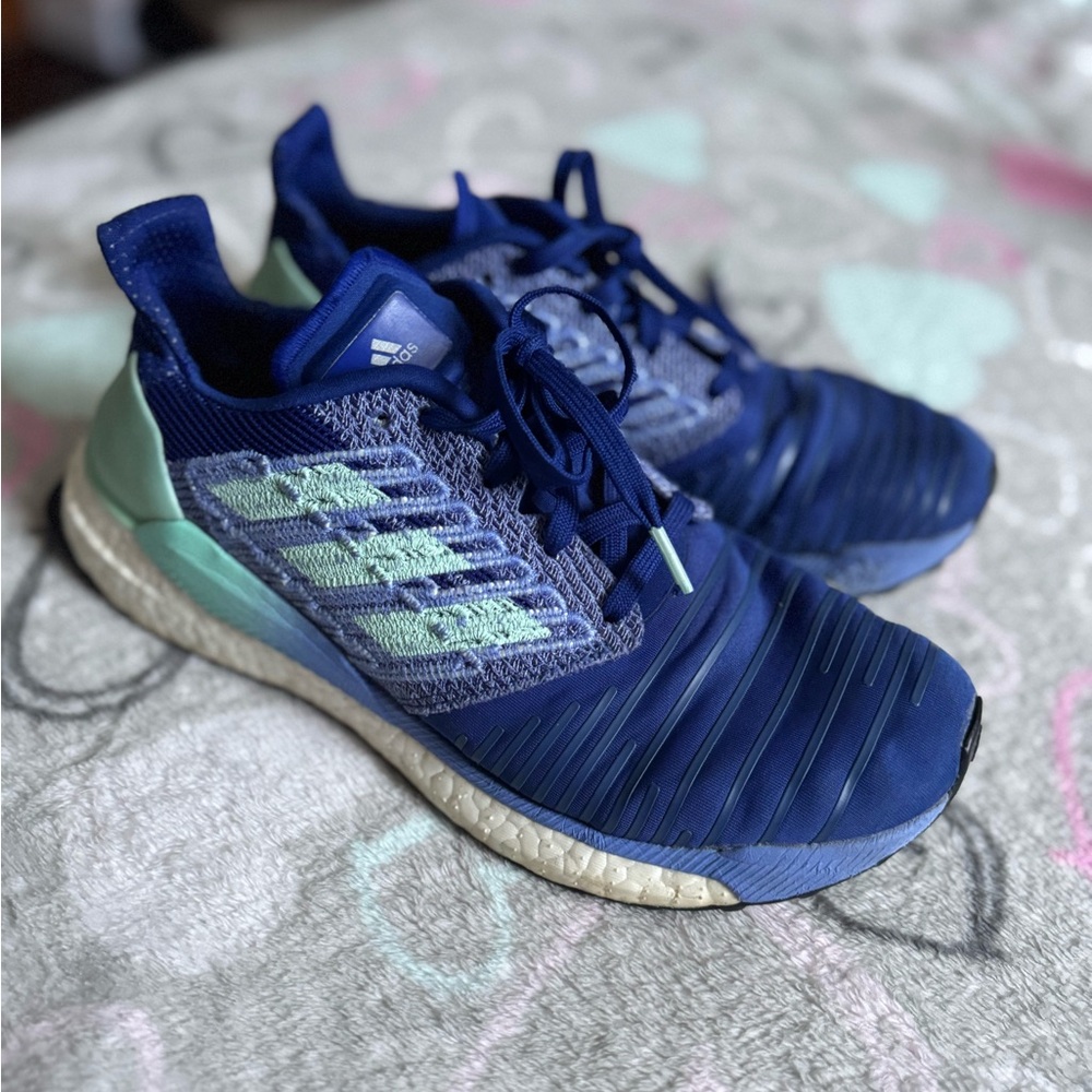 Adidas Navy and Mint Athletic Sneakers
